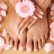 PEDICURA Y MANICURA